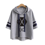 Koreanischer Exo-Kapuzenpullover mit kurzen Ärmeln